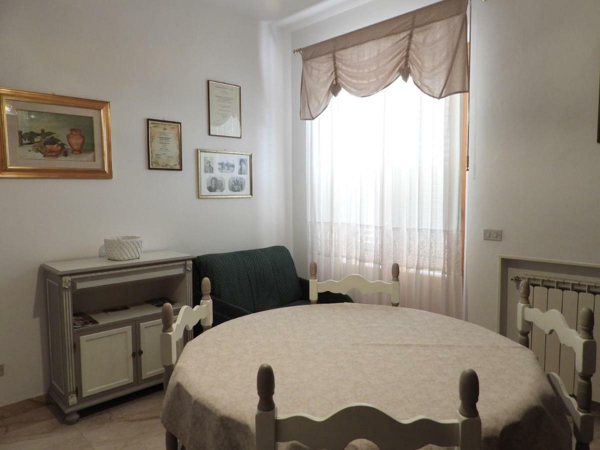 Casa Di Angela Apartamento Torrita di Siena Exterior foto